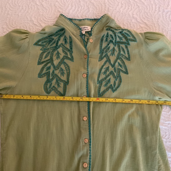 Chasing Unicorns cotton gauze blouse Green Medium - Picture 6 of 6